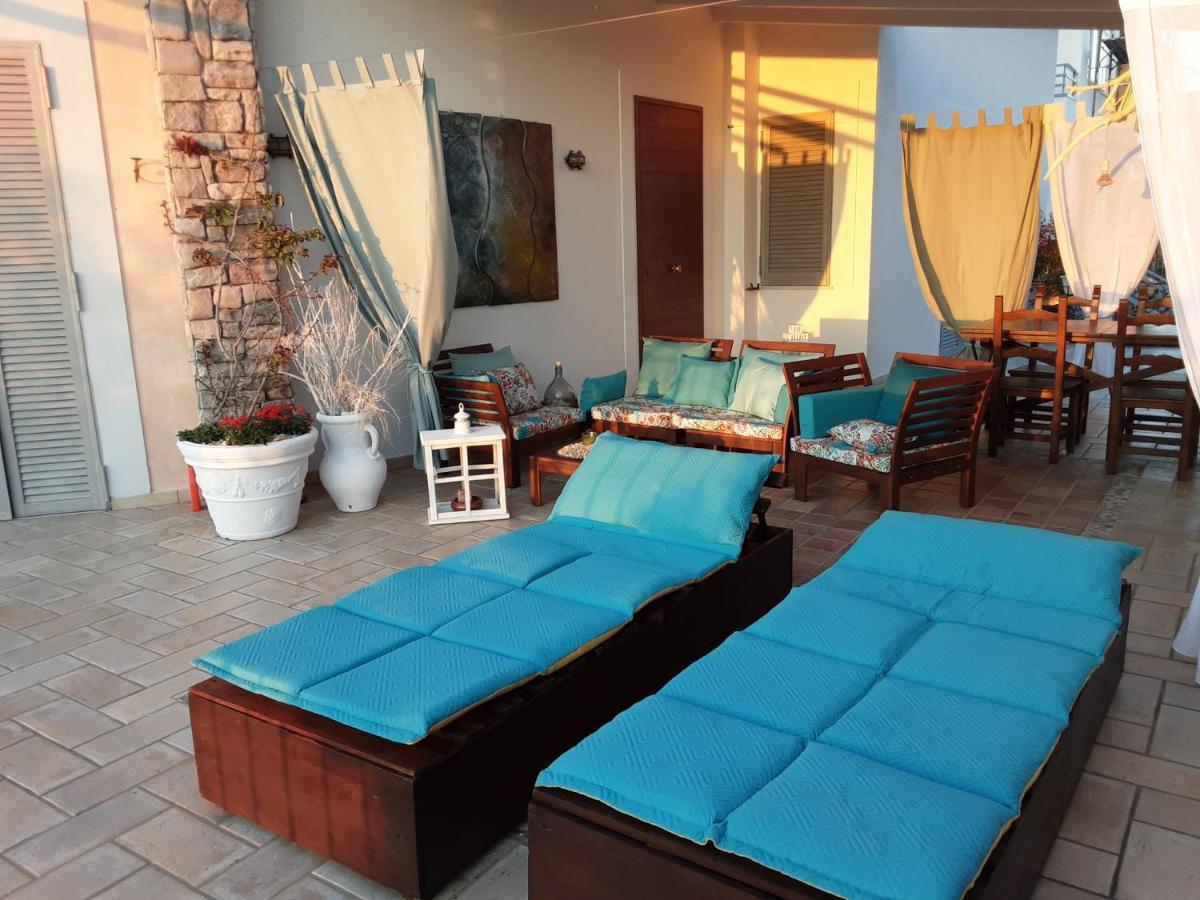 Domus Parva - Villa Con Bio-Piscina, Spa Privata E Appartamenti Panoramici 바콜리 외부 사진